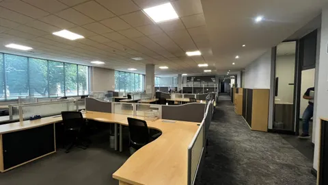 WhatsApp Image 2025-11-26 at 14.57.18 (2).